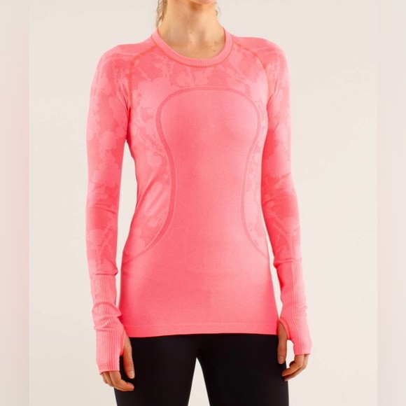 lululemon athletica Tops - LULULEMON Special Edition Swiftly Tech Flash Collector’s Item